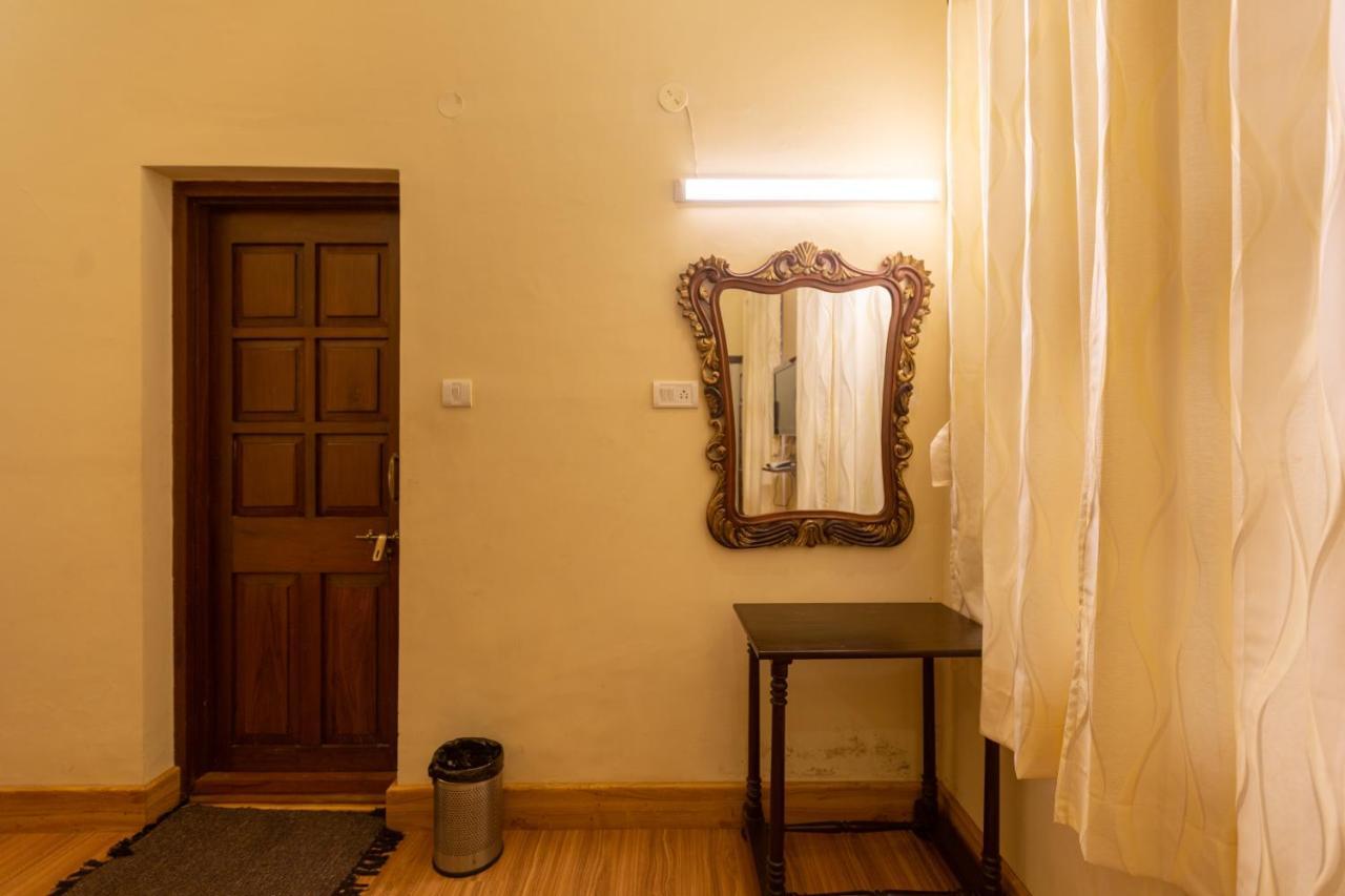 Kstdc Hotel Mayura Pine Top Nandi Hills Екстер'єр фото