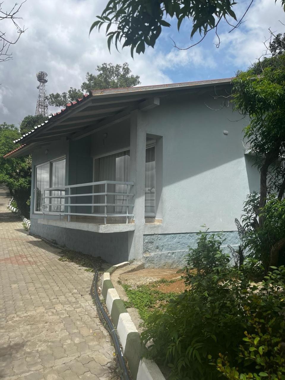 Kstdc Hotel Mayura Pine Top Nandi Hills Екстер'єр фото